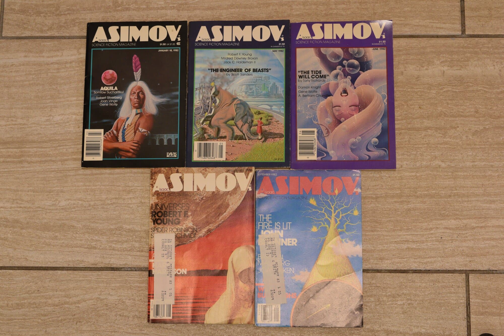 Isaac Asimov's Science Fiction Magazine — 1982 Lot (5 Issues) main photo